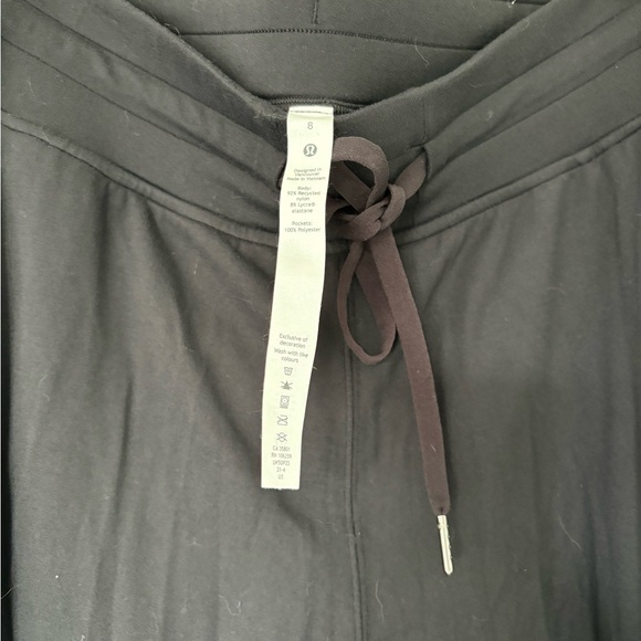 Lululemon New never worn 29 inch inseam Ready to Rulu Joggers. - Picture 7 of 7